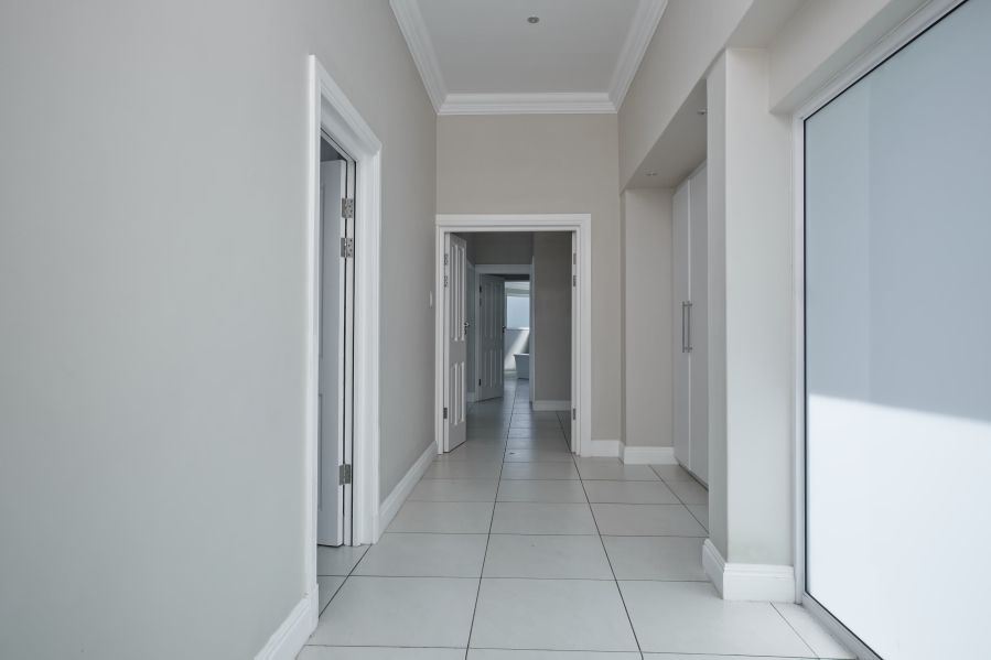 5 Bedroom Property for Sale in Blue Horizon Bay Eastern Cape